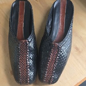 Robert Zur Black and Brown Woven Mules